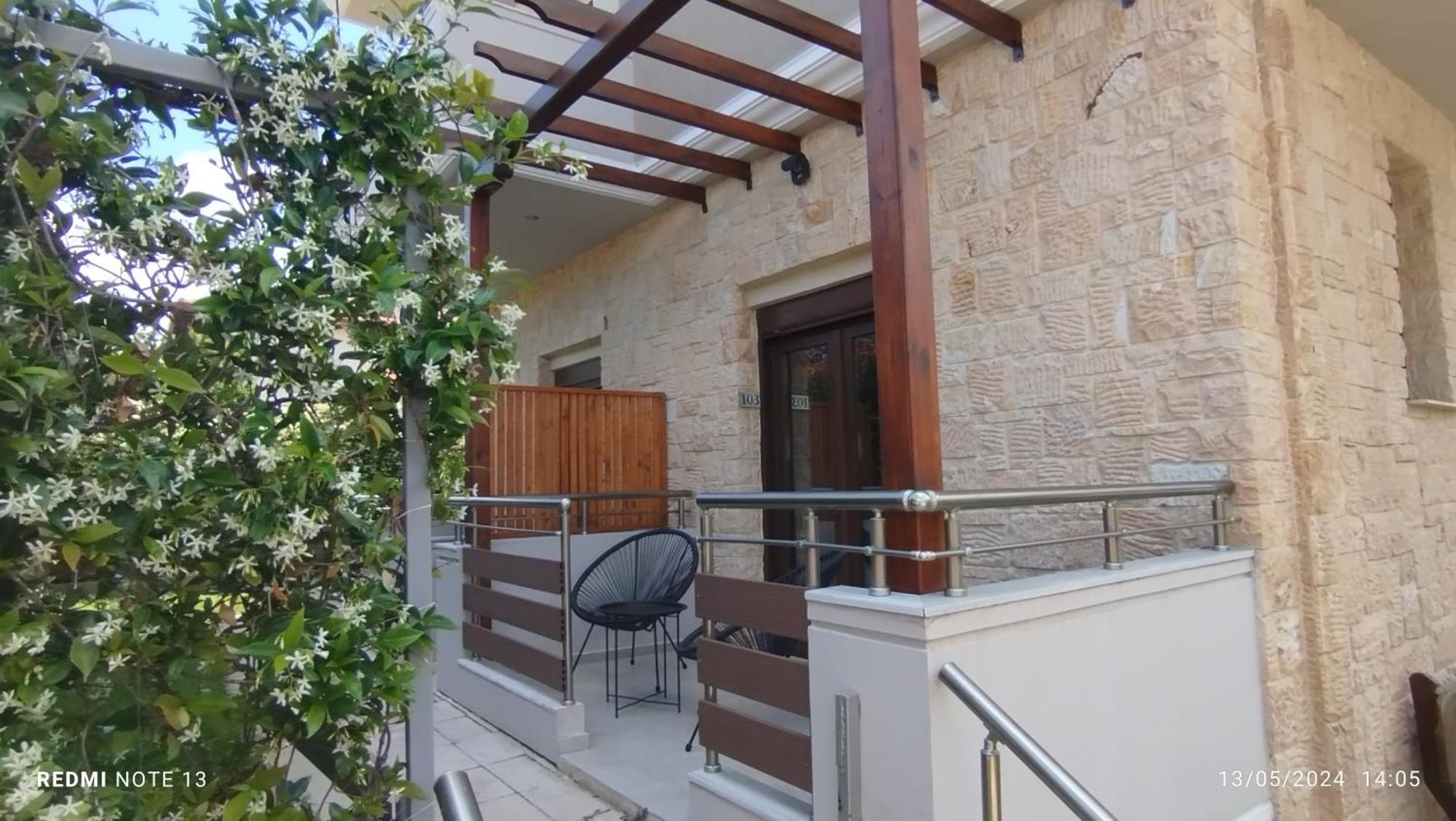 לריסוס Mediterranean Holidays מראה חיצוני תמונה