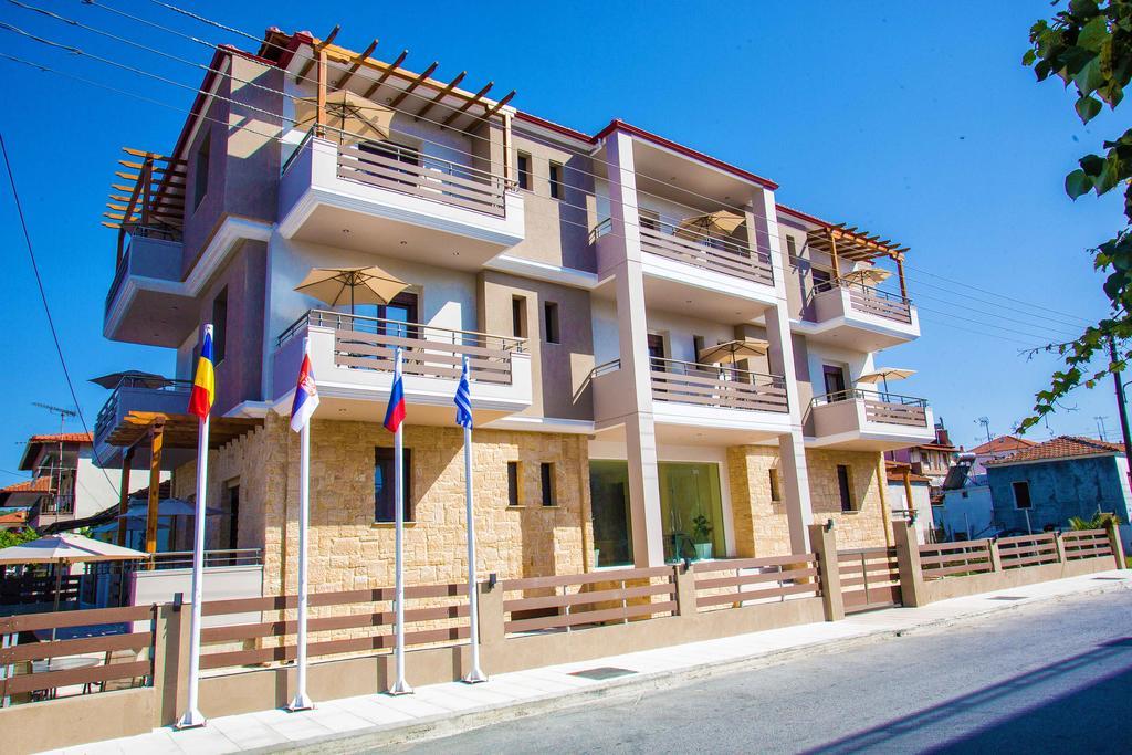 לריסוס Mediterranean Holidays מראה חיצוני תמונה
